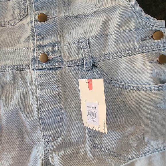🆕 Billabong Not Really Over it Overalls - Picture 6 of 7